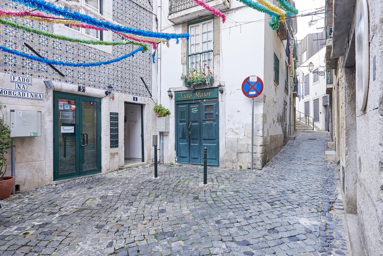 Lisbon Boutique Alfama With Patio 3 Lägenhet Exteriör bild